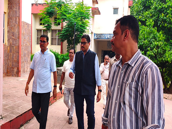 Sanjay Jaju, Secretary of IB Ministry visits IIMC Dhenkanal (Photo: PIB) 