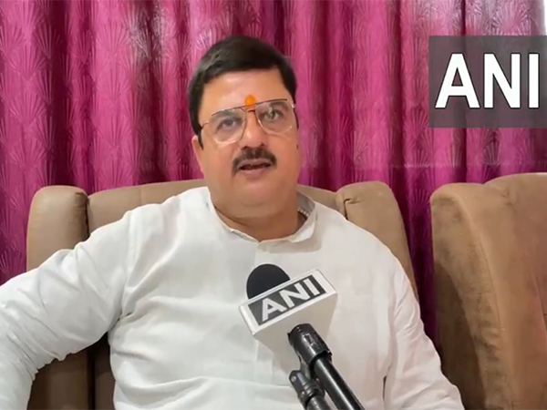 Ayodhya Mayor Girish Pati Tripathi (Photo/ANI) Ayodhya Mayor Girish Pati Tripathi (Photo/ANI)