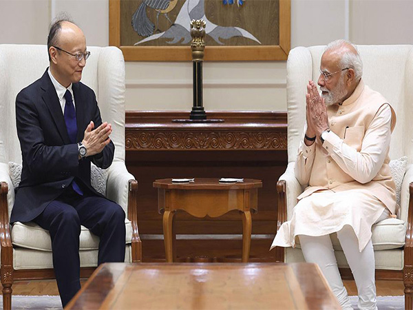 ADB President Masato Kanda and Prime Minister Narendra Modi (Image: ADB) ADB President Masato Kanda and Prime Minister Narendra Modi (Image: ADB)