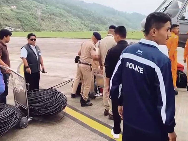 Stranded individuals evacuated from Chaten(Photo/ IPR)