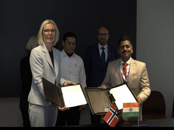  India’s Garden Reach Shipbuilders and Engineers Limited (GRSE)  signs MoU with Noway's  Kongsberg (Photo/ANI) 