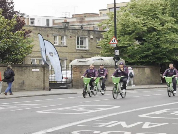 England players riding on Lime bikes (Photo: @englandcricket/X) 