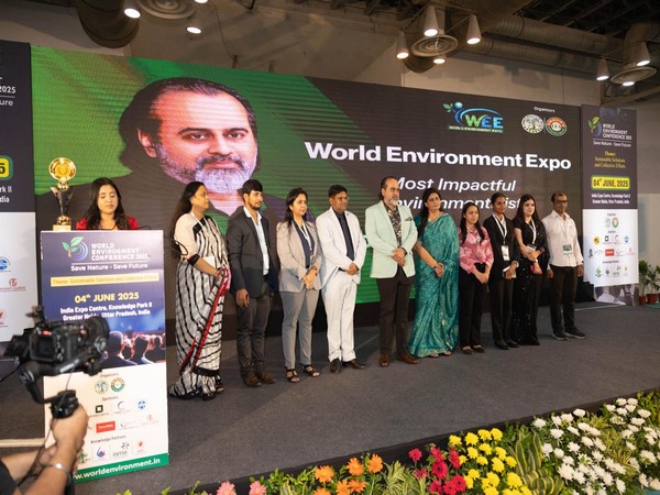 World Environment Expo 2025 was inaugurated in Greater Noida. Acharya Prashant was felicitated during the event.