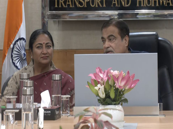 Delhi Chief Minister Rekha Gupta and Union Minister Nitin Gadkari (Photo/ANI)