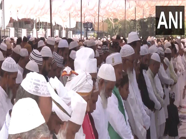 People offer namaz in Uttar Pradesh's Ayodhya on the occasion of Eid al Adha (Photo/ANI)