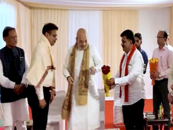 Amit Shah congratulates officers responsible for anti-naxal operations (Photo/X @AmitShah)