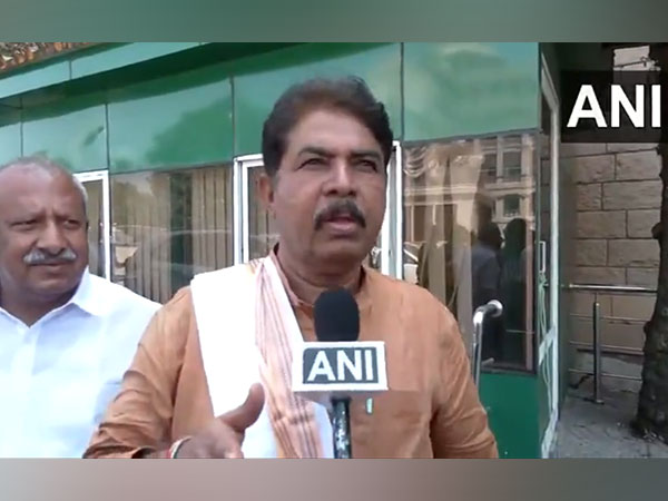 Karnataka Assembly LoP R Ashok (Photo/ANI)