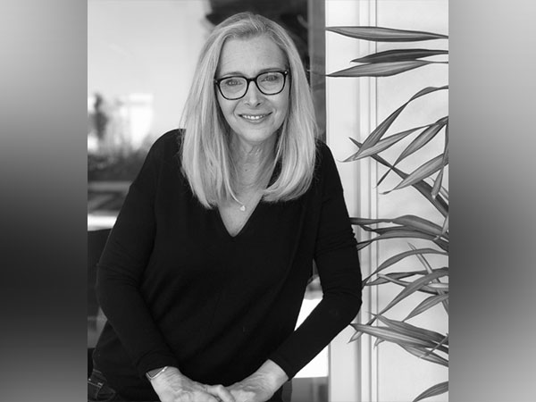 Lisa Kudrow (Photo/Instagram/@lisakudrow)