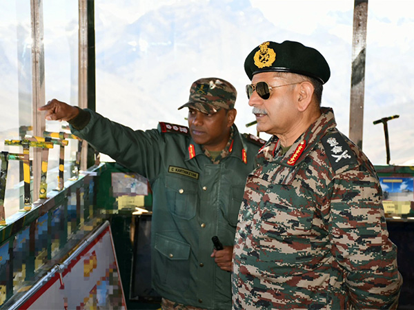 Chief of Army Staff (COAS) General Upendra Dwivedi (Photo/@adgpi)