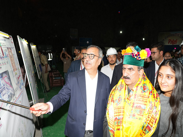 CM Sukhu at the site of Shongtong-Karcham hydroelectric project (Photo/ @SukhuSukhvinder) 