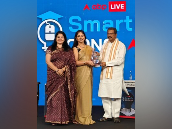 IIHM receives Excellence in Global Hospitality Education Award from Union Education Minister Dharmendra Pradhan at the ABP Smart Education Summit 2025