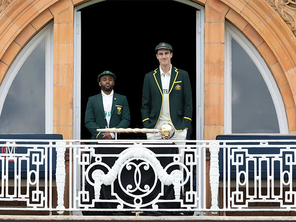 Temba Bavuma and Pat Cummins (Photo: ICC)