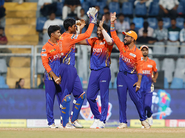 Mumbai Falcons players celebrating (Photo: T20 Mumbai League)  