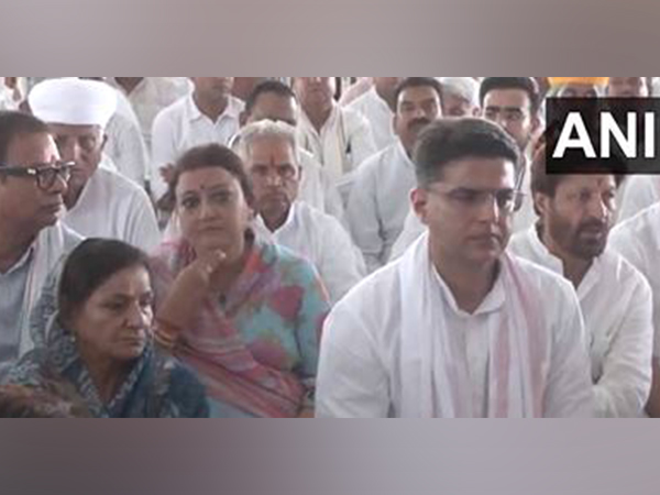 Congress leader Sachin Pilot attends late father Rajesh Pilot’s prayer meeting (Photo/ANI) 