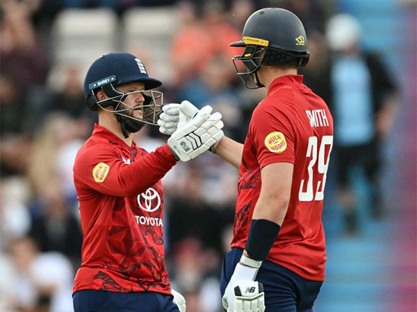 Ben Duckett and Jamie Smith. (Photo- @englandcricket X)