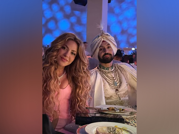 Shakira, Diljit Dosanjh (Photo/Instagram/@teamdiljitglobal)