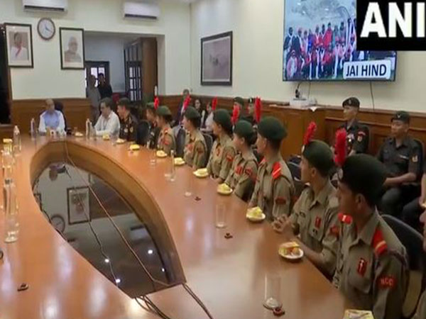Defence Minister Rajnath Singh interacts with NCC Mount Everest expedition team after their successful summit (Photo/ANI)