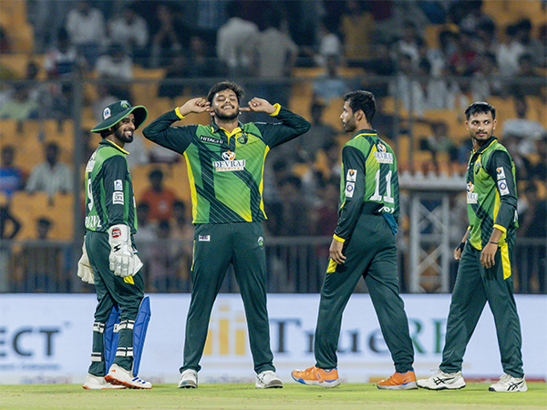 Chambal Ghariyals celebration after beating Gwalior Cheetahs in Madhya Pradesh League 2025 (Image: MPL)