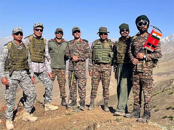 Indian Army commemorates 26th Anniversary of Operation Vijay with Tololing expedition (Photo/X/@firefurycorps)