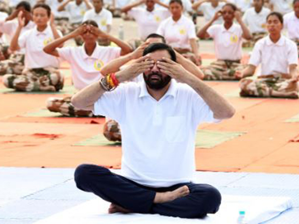 Haryana CM Nayab Singh Saini practising Yoga (Photo/ANI) 
