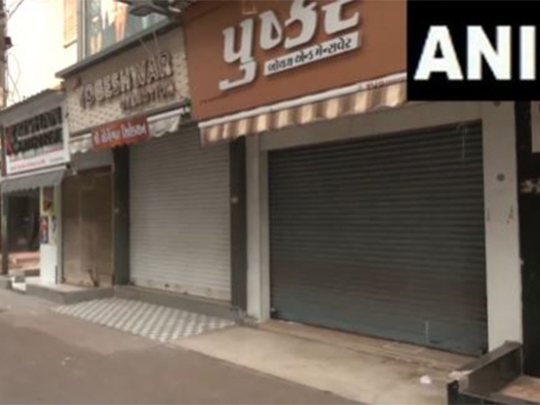Shops shut in Rajkot as residents mourn Vijay Rupani’s death  (Photo/ANI)  