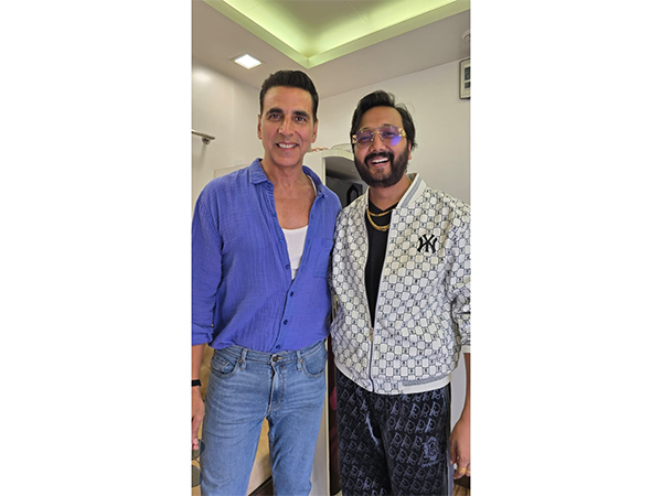 After The Huge Success Of Housefull 5, Writer Shobhit Sinha Grabs 3 New Biggest Bollywood Films