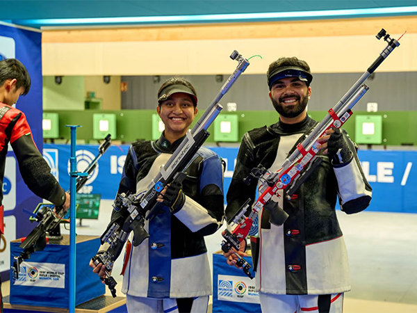 Arya Borse and Arjun Babuta. (Photo- ISSF/Olympics)