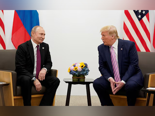Russian President Vladimir Putin with US President Donald Trump. (Photo/Reuters)