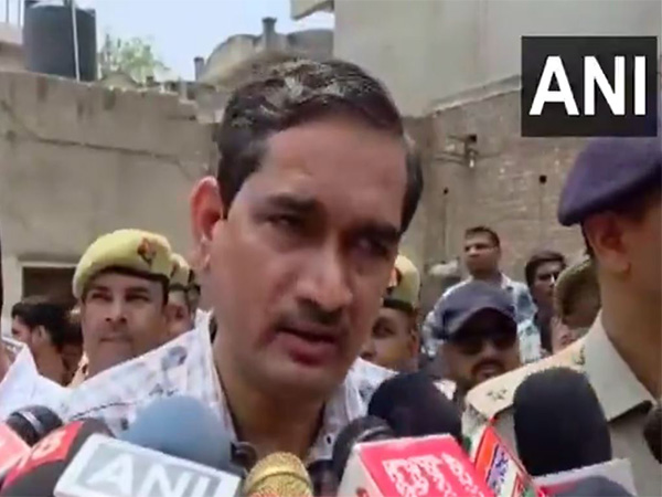  District Magistrate, CP Singh (Photo/ANI)