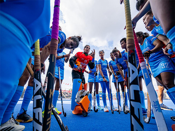  Indian Women’s Hockey Team (Photo: Hockey India)