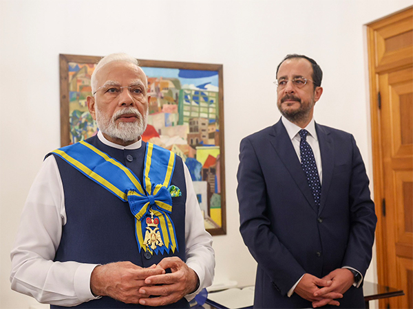 Prime Minister Narendra Modi (left) and Cyprus President Nikos Christodoulides (Photo/X @MEAIndia)