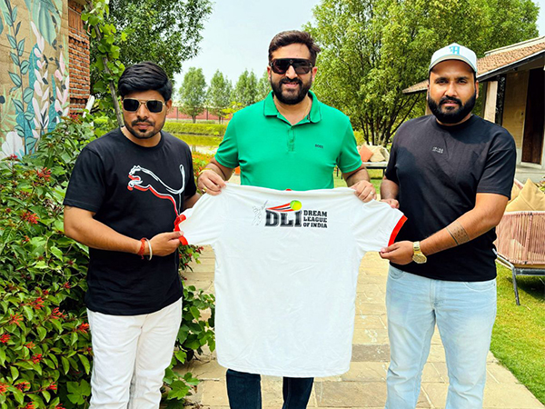 Dream League of India Chief Strategist meeting TCAI official in Gwalior (Image: DLI)