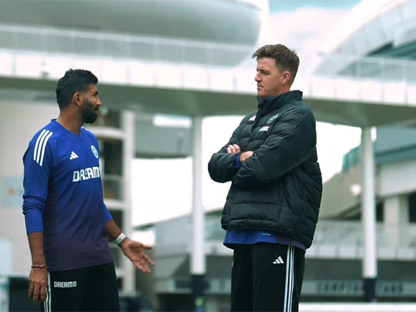 Jasprit Bumrah and bowling coach Morne Morkel (Photo: BCCI)