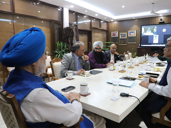 Union Minister for Petroleum and Natural Gas, Hardeep Singh Puri (Images: X/@HardeepSPuri)