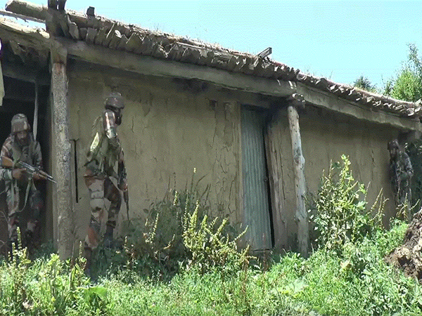 Army personnel conduct patrols in Bhaderwah forests to maintain peace and area domination(Photo/ANI)