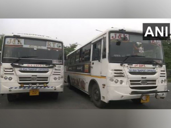 Buses arranged by the JK government for the students (Photo/ANI)