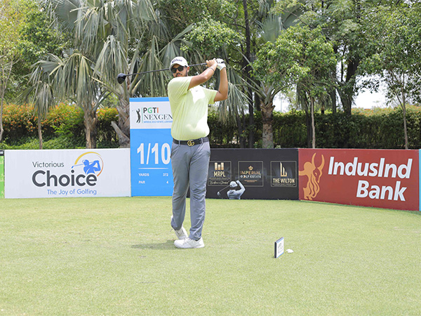 Indian golfer Vasu Sehgal in action during Round-2 of PGTI NEXGEN (Image: PGTI)