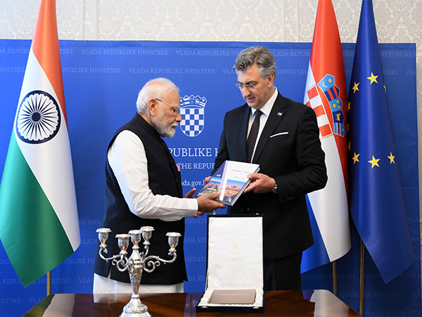 PM Modi receiving the reprint of Vezdin's Sanskrit Grammar from Croatian PM Plenkovic (Photo/ X@AndrejPlenkovic)