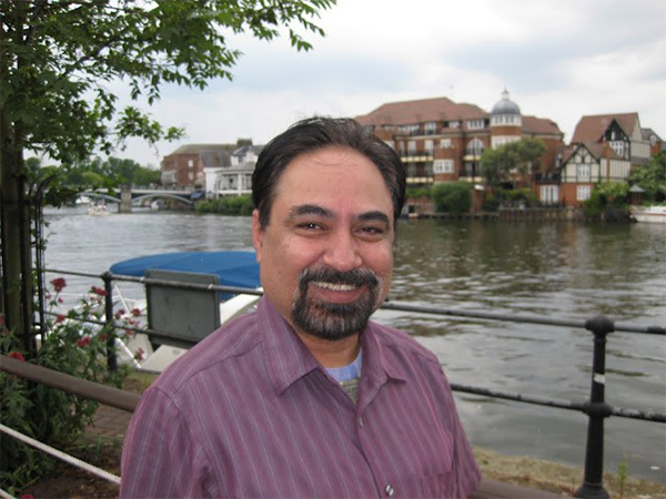 Indian Author and Human Rights Advocate Rajesh Talwar Honoured with the University of Nottingham Alumni Award