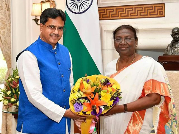 Tripura CM Manik Saha wishes President Murmu on her 67th birthday (Photo/X@DrManikSaha2)