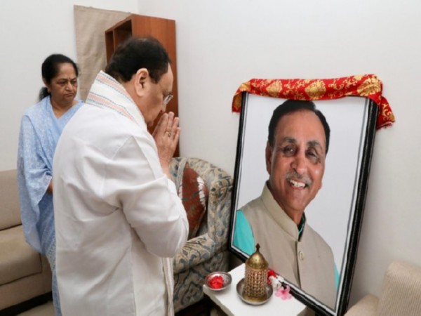 BJP President JP Nadda pays tribute to Vijay Rupani at prayer meet (Photo/@JPNadda)