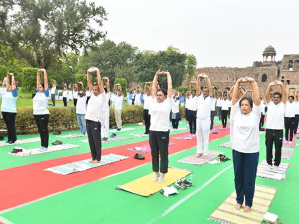 International Day of Yoga celebrations by ASI (Photo/PIB)