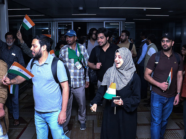 Evacuees laud govt as 290 return from Iran under Operation Sindhu. (Image: X @MEAIndia)