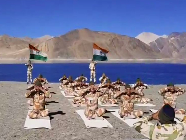 Indo-Tibetan Border Police perform yoga in Leh (Photo/ANI)