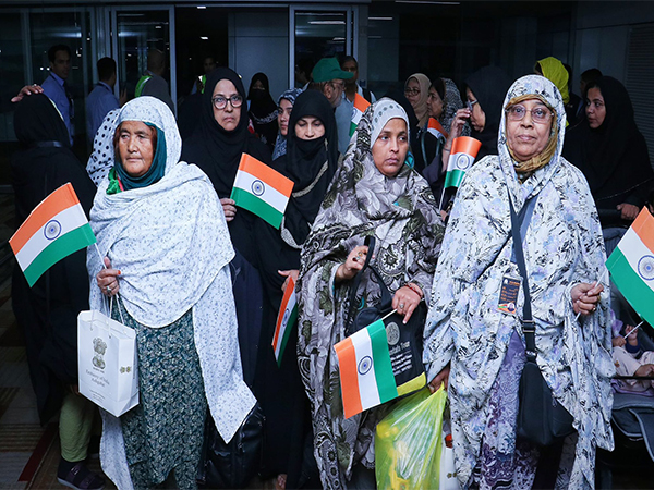 Evacuated Indian nationals arrive safely at Delhi airport (Image: X @MEAIndia)
