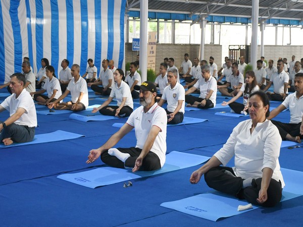 International Day of Yoga celebrated at Air Force Station in Delhi (Photo/X/@IAF_MCC)