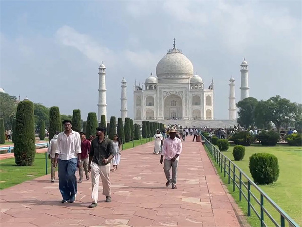 Entry fee for Taj Mahal waived  (Photo credit- ANI)