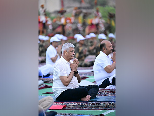 Gajendra Singh Shekhawat performing Yoga (Photo/X @gssjodhpur)