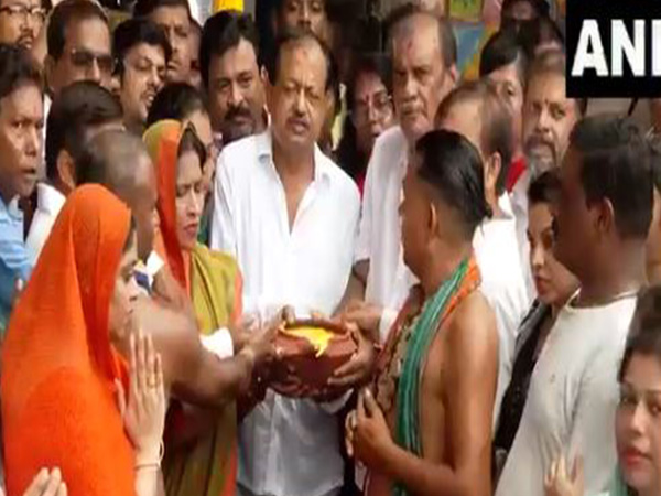 BJD leaders, including Debi Prasad Mishra offer prayers at Lingaraj Temple in Bhubaneswar for Naveen Patnaik’s speedy recovery (Photo/ANI)