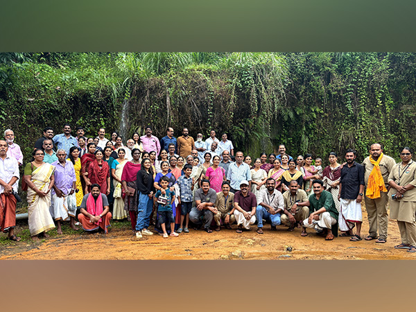 The tourist group which were taken to Kottiyoor festival with KSRTC pilgrimage bus  (Photo/ANI)